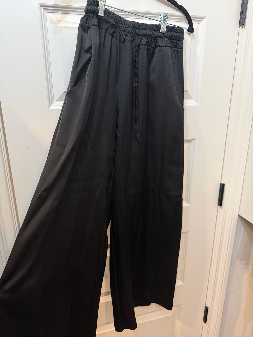 Everyday Wide-Leg Drawstring Pants - Black
